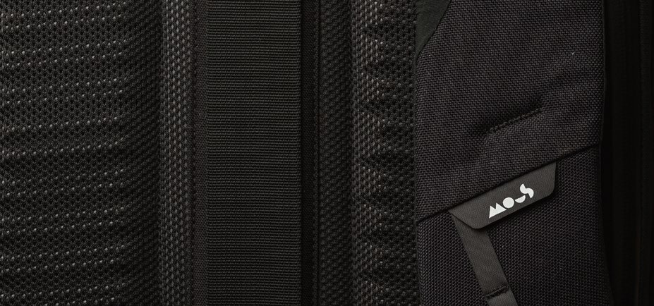 Moulded EVA back panel detail